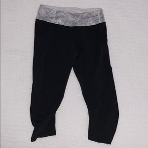 Lululemon crop tights